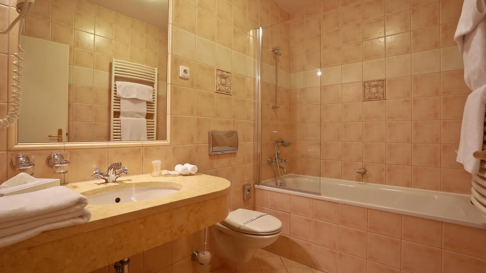 Elysee Hotel Prague 4*,  Czech Republic
